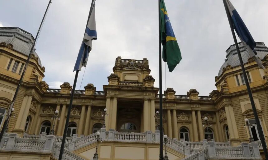 Rio de Janeiro funde secretarias de Agricultura e de Pesca