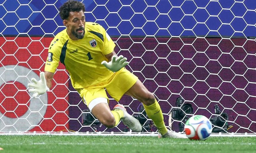 Vozinha, goleiro de Cabo Verde na Copa, acerta com Colo Colo do Chile