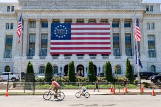 Dívida dos EUA ultrapassa US$ 40 trilhões após governos Trump e Biden