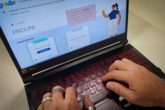 Estudante deve comprovar até hoje informações de inscrição no Prouni