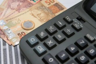 Governo prevê arrecadar R$ 636 bilhões com nova CBS em 2027
