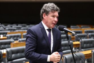 Hugo Motta indica presidente da comissão da MP da Taxa das Blusinhas