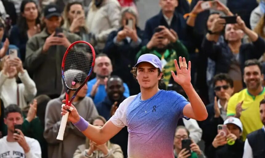 Incômodo no abdômen faz João Fonseca desistir do Masters de Cincinnati
