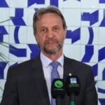Líder do PT passa mal e Câmara suspende votações