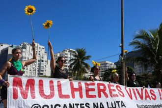 Mulheres vão às ruas pela votação do PL da Misoginia