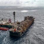 Petroleiros pedem Petrobras mais estatal e menor repasse a acionistas