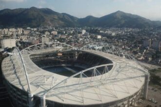 Ventania no Rio adia Botafogo x Fluminense pelo Brasileirão Feminino