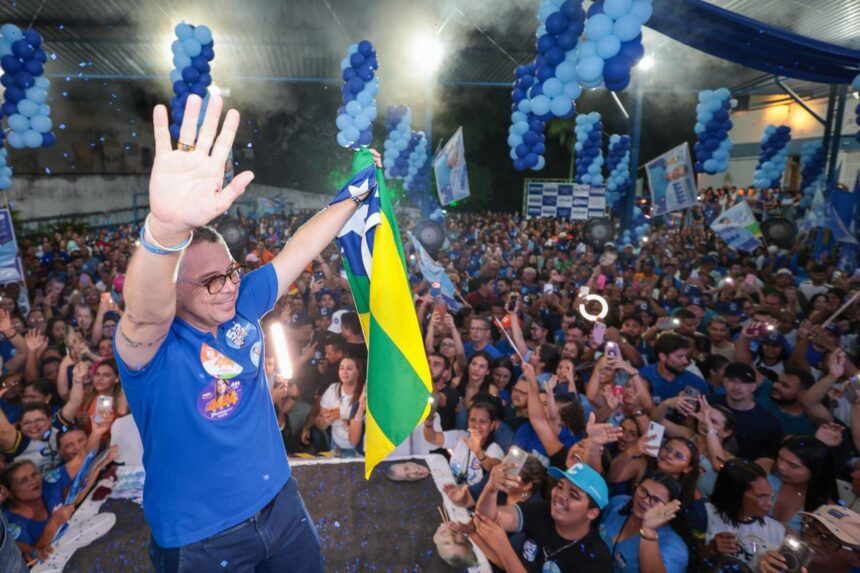 Governador Fábio reforça parceria com Cristiano Cavalcante em Capela durante lançamento de candidatura
