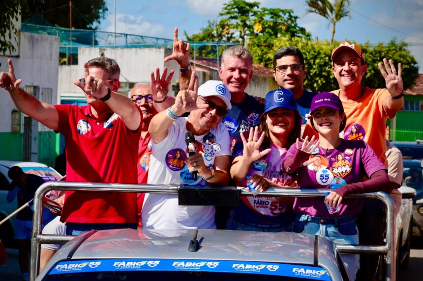 População reforça apoio a governador Fábio em grande carreata no Médio Sertão, Leste e Grande Aracaju