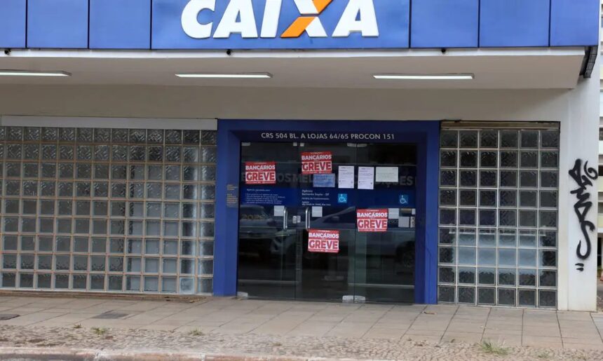 Empregados da Caixa rejeitam proposta da empresa e greve continua