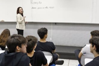 Mais de 625 mil pessoas fazem a Prova Nacional Docente neste domingo