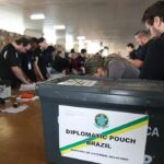 Quase 1 milhão de brasileiros no exterior poderão votar nas eleições