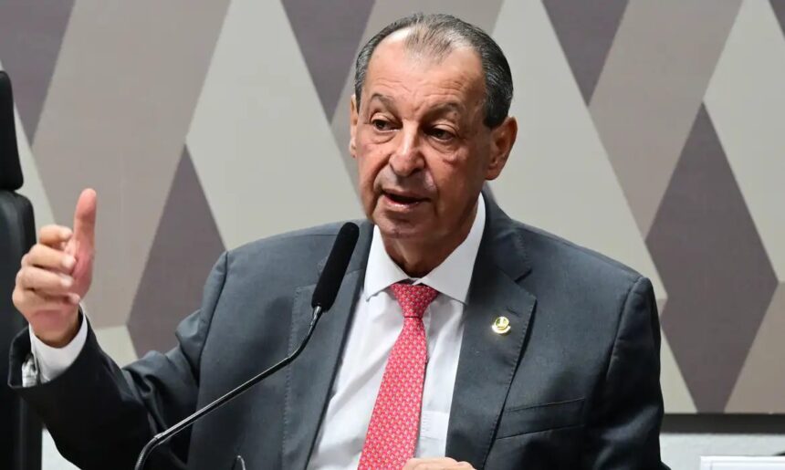 Relator da CCJ rejeita emendas da oposição que buscavam manter 6×1