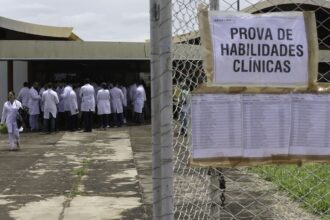 Revalida 2026/2: prazo de envio de diploma médico termina dia 19