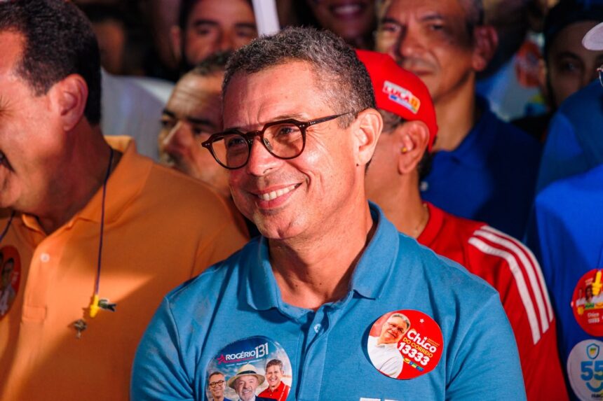 Em mais uma ida ao Sertão, Fábio Mitidieri é abraçado pelo povo nas ruas
