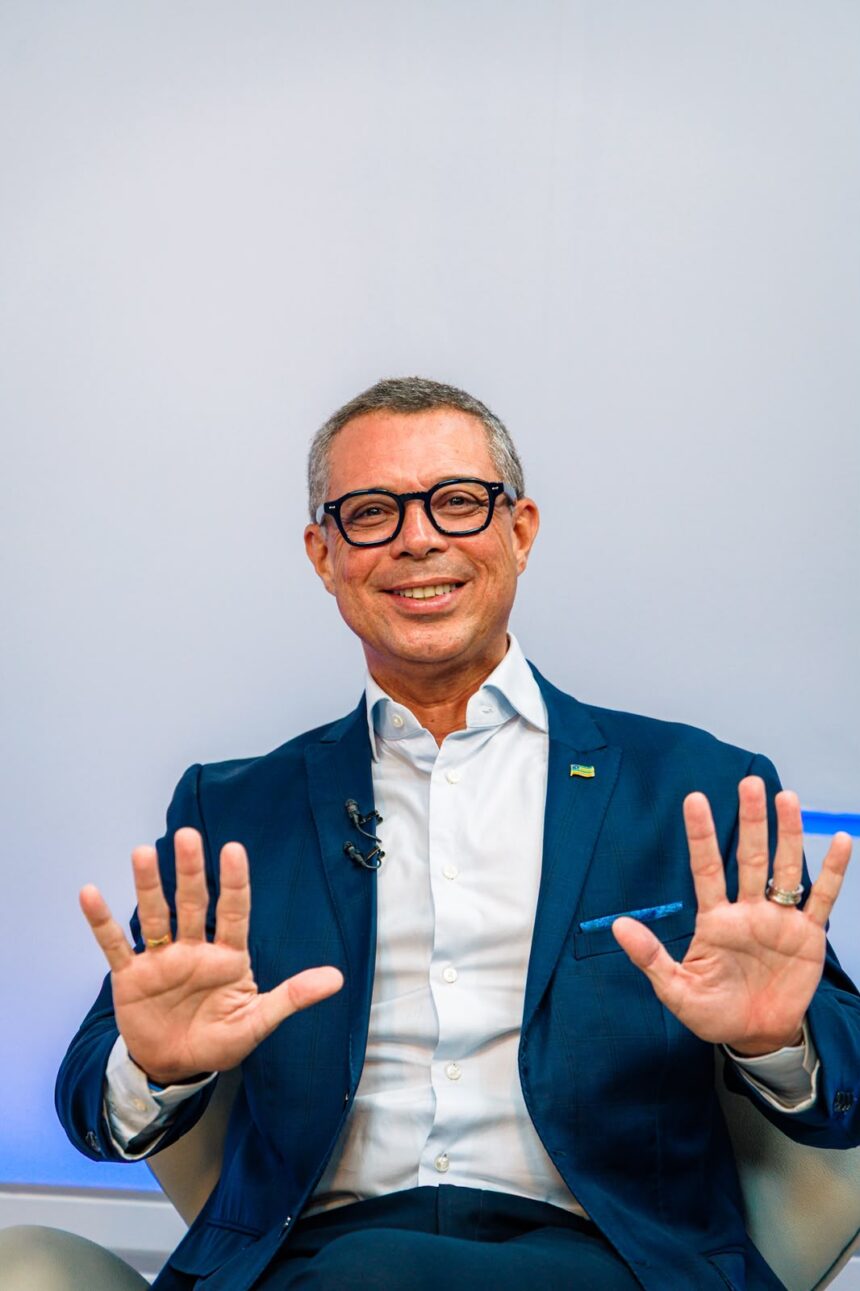 Em entrevista, Fábio é firme, destaca avanços históricos da Educação e ressalta crescimento recorde do turismo