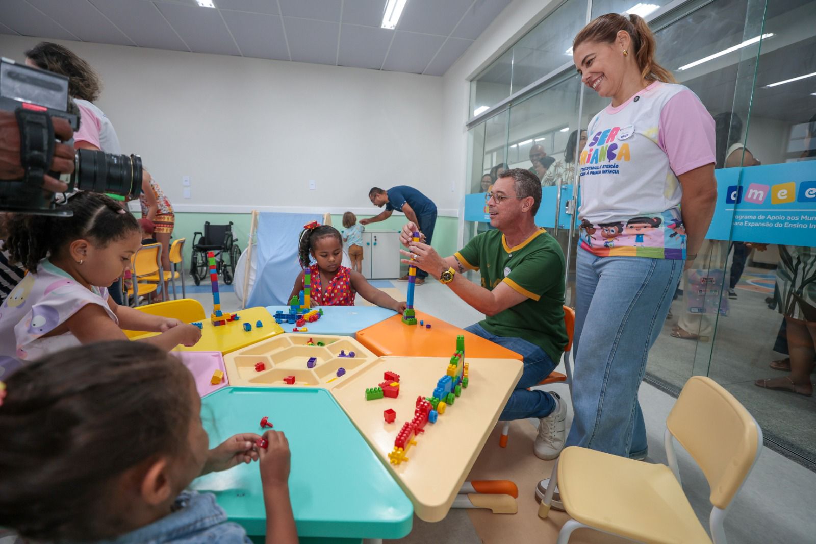 Governador Fábio Mitidieri em agenda de campanha no interior de Sergipe