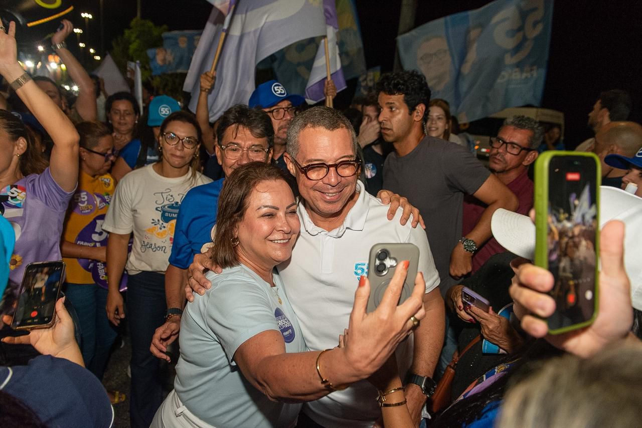 Minicarreata do governador Fábio Mitidieri no bairro Industrial, em Aracaju