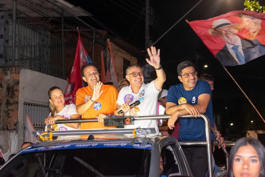Minicarreata de Fábio no bairro Industrial é marcada por multidão e governador continua crescendo na capital