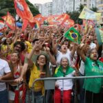 Ato em apoio à democracia e a Lula reúne milhares no Rio e Brasília