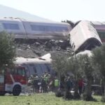 Brasil lamenta acidente de trem na Espanha, em que mais de 60 morreram