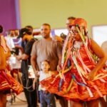 Cortejo folclórico aproxima crianças da cultura popular sergipana na Vila da Criança