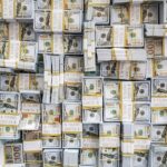 Dólar fecha acima de R$ 5,22 em dia de mal-estar global