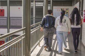 Fies 2026/2: instituições de ensino podem ofertar vagas remanescentes