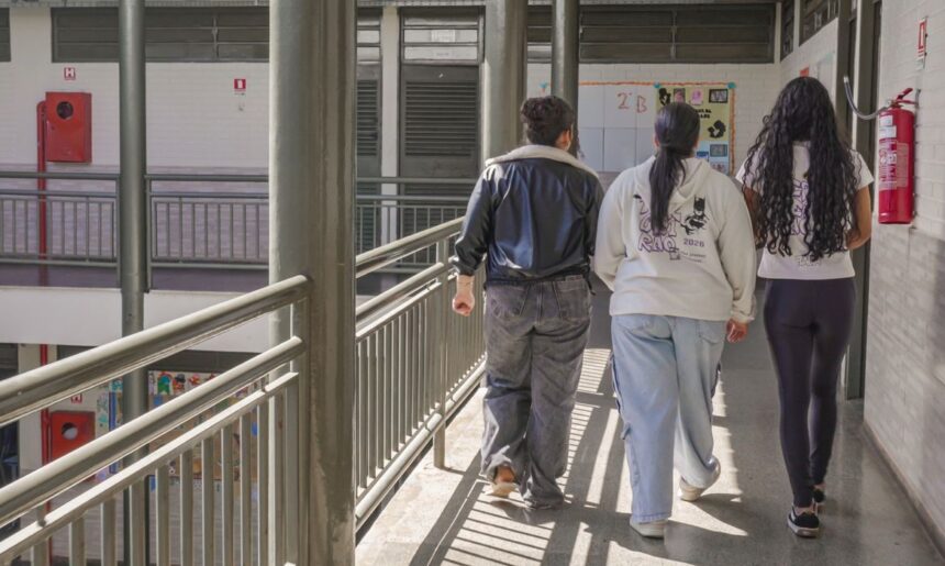 Fies 2026/2: instituições de ensino podem ofertar vagas remanescentes