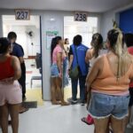 Moradores da Maré se mobilizam para divulgar locais de votação