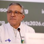 PF desmente Veja; Padilha aciona Justiça sobre fake news contra Lula