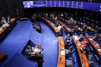 Senado aprova aumento de limite e perdão de dívida para MEIs