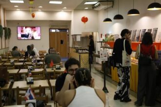 Setor de serviços cai 0,1% de julho para agosto, mostra IBGE