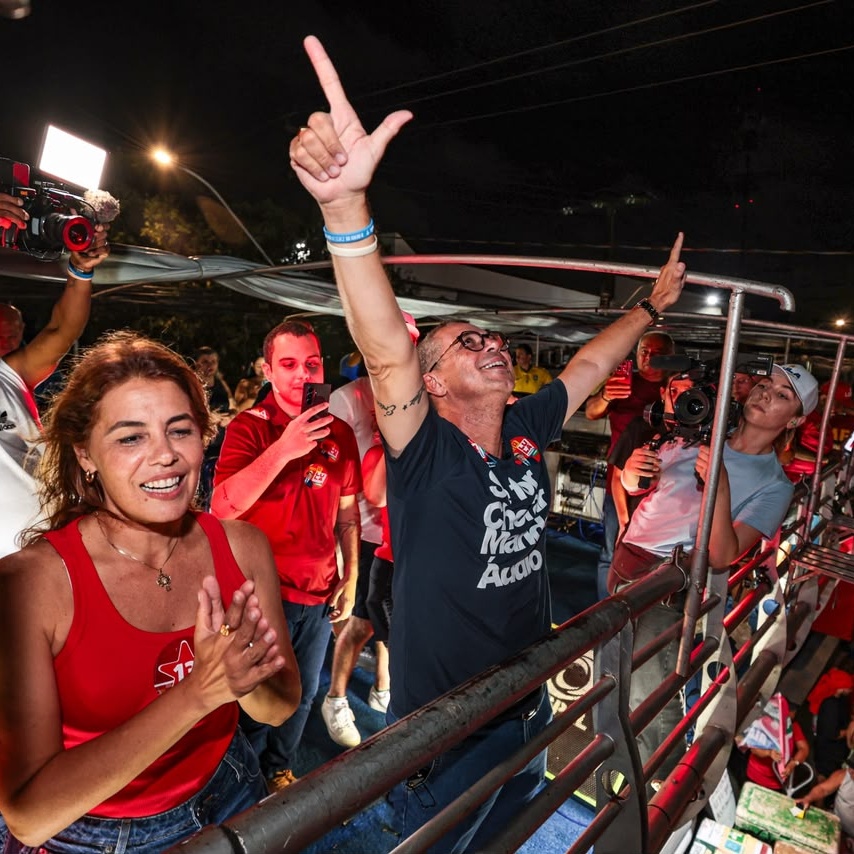 Fábio Mitidieri encerra disputa reeleito e celebra avanço de Lula em Sergipe