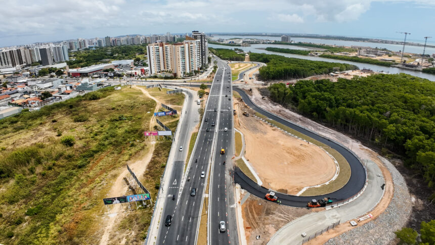 Fábio Mitidieri apresenta obras estaduais em diferentes áreas de Aracaju