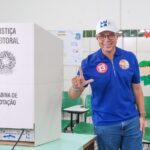 Fábio Mitidieri vota em Aracaju e demonstra confiança no resultado das eleições